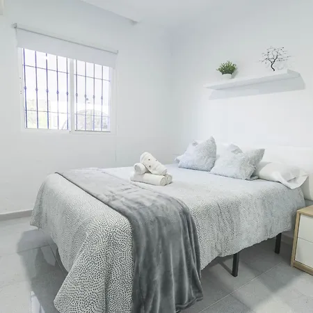 Nyaraló Canovas - Marimel Con Piscina Privada