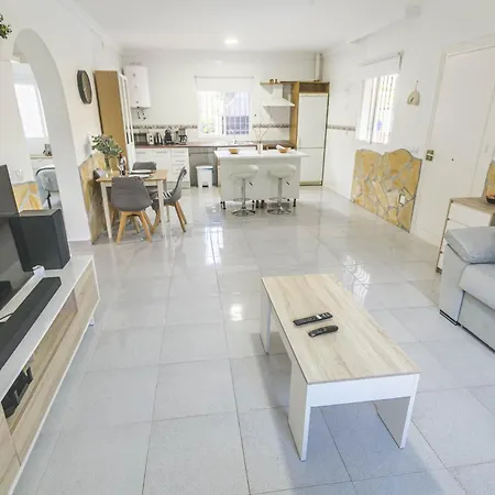 Canovas - Marimel Con Piscina Privada * Nerja