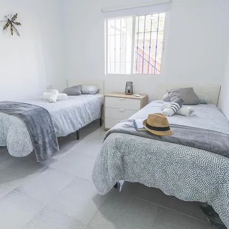 Будинок відпочинку Canovas - Marimel Con Piscina Privada *